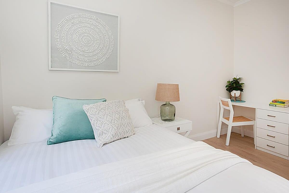 Apartment Lovely And Bright Unit Close To Taronga Zoo Sydney