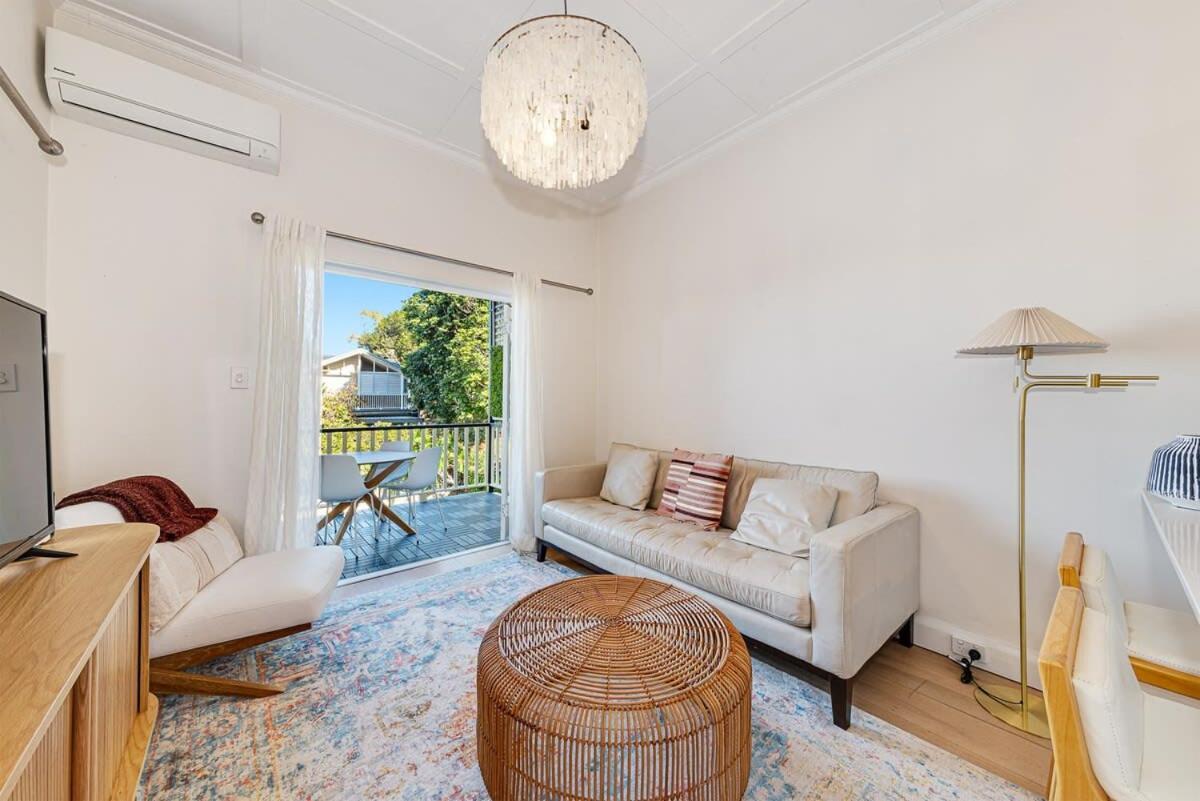Apartment Lovely And Bright Unit Close To Taronga Zoo Sydney